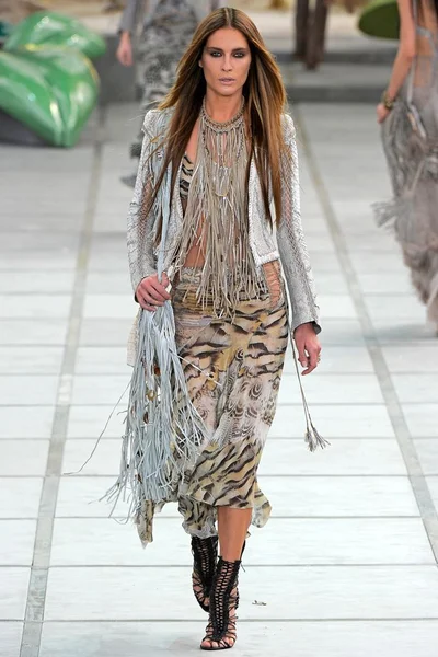 Look 31